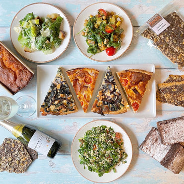 Adults Mini Prosecco Picnic Party Pack (2 ppl)