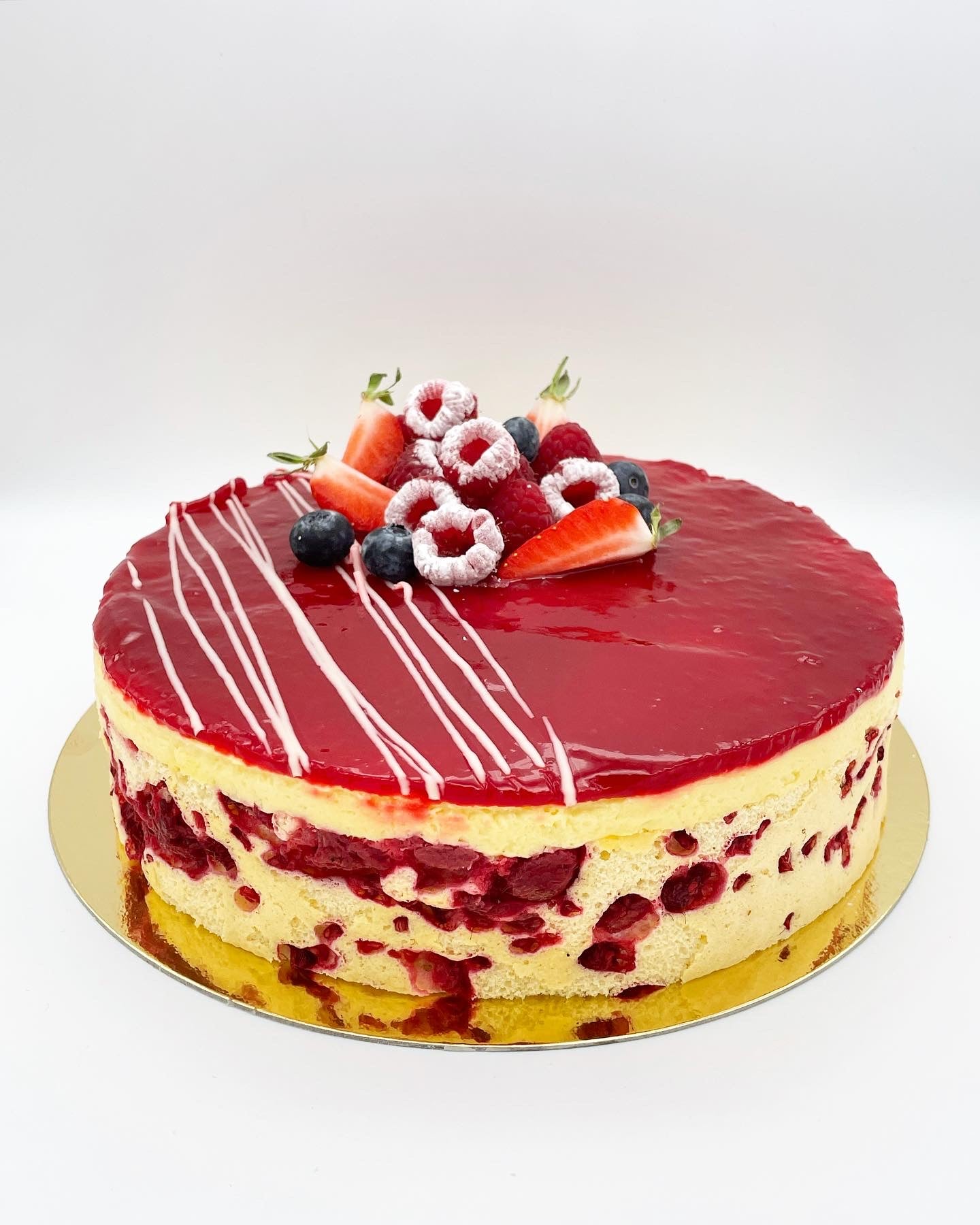 Fraisier (Strawberry) or Framboisier (Raspberry) Cake – Bridge Baker